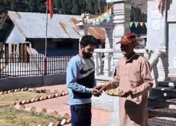 Save Sharda committee celebrates Shivratri salam at Sharda Temple Teetwal – Walnuts offered in Sharda Peeth POK also.