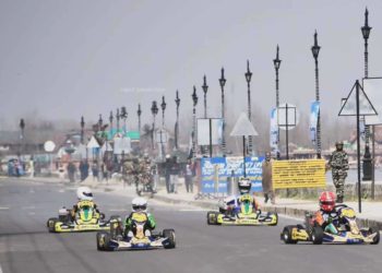 Srinagar Revs Up: Kashmir’s Formula-4 Car Race Debuts on Boulevard Road, Blending Tradition with Modernity Amidst Himalayan Majesty
