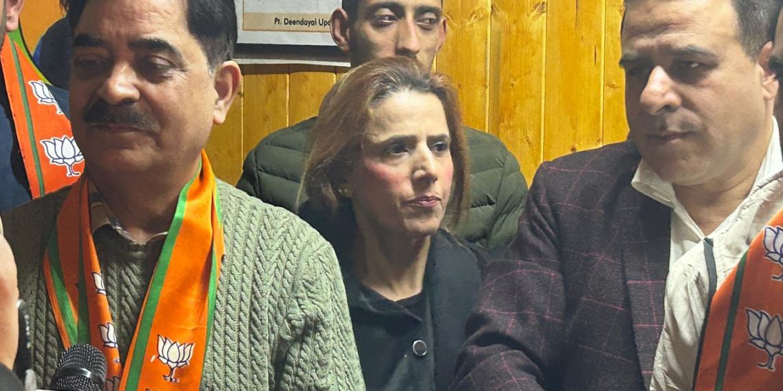 BJP Srinagar Welcomes New Youth Members under Shri Ashok Bhat’s Leadership
