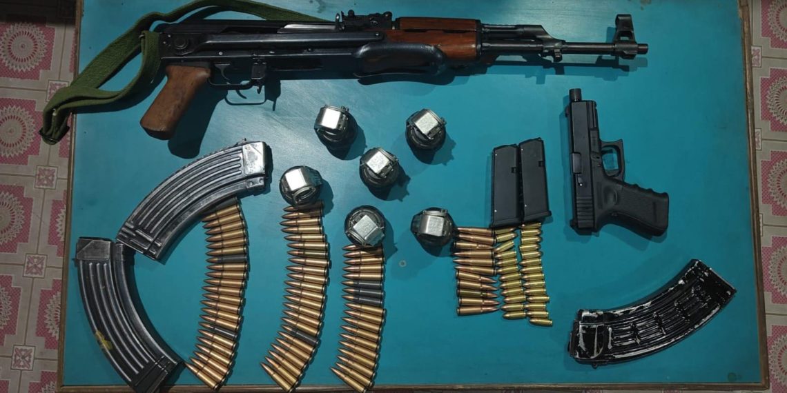 Police alongwith security forces busts JeM terror module in Srinagar; 04 terrorist associates arrested
