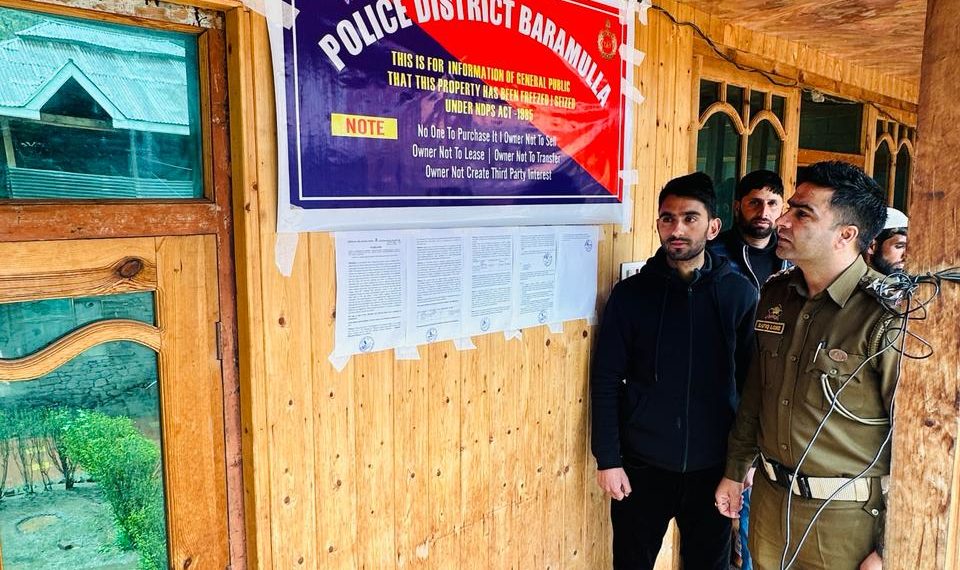 Police attaches double storeyed house of hardcore narco smuggler in Uri Baramulla worth Lacs