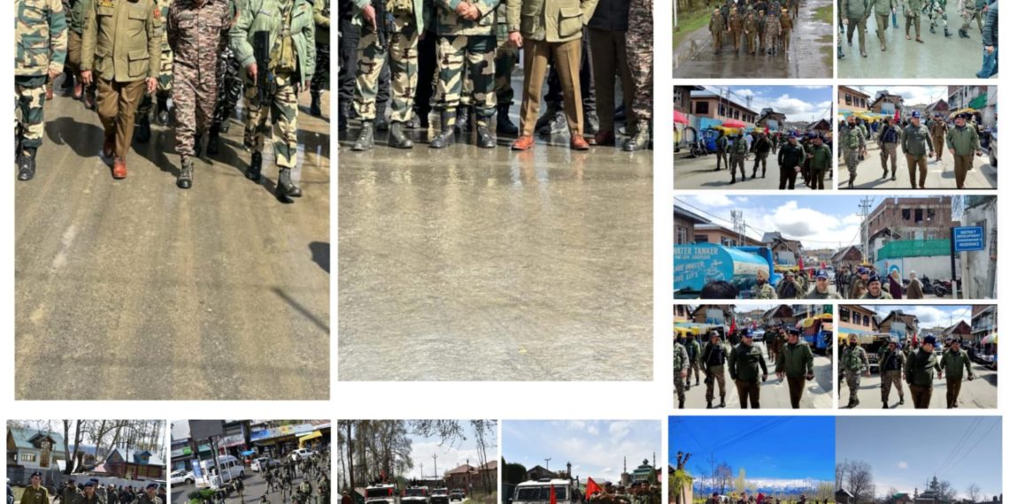 Police alongwith CAPF carried out flag marches in view of forthcoming parliamentary elections