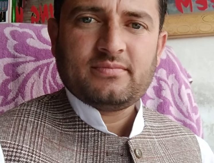 “Beopar Mandal President Hosts Iftar Party in Karnah”