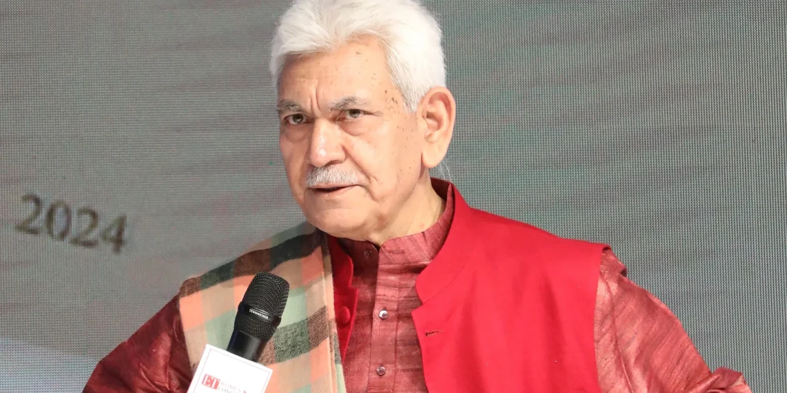 Lt Governor Sh Manoj Sinha attends ETÆs Women Conclave 2024 (3)