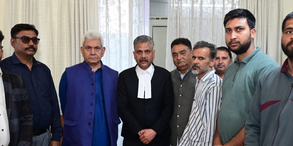 Lt Governor meets Family members of missing Seaman