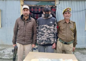 Budgam Police solves theft case and recovers stolen cash, 01 accused arrested