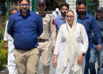 Dr Andrabi visited Eidgah, Manda Shrine & Peerbaba Compus at Satwari Jammu for reviewing arrangements for festival days