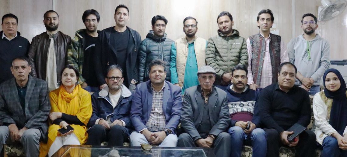JK Press Corps Hosts Iftar Party