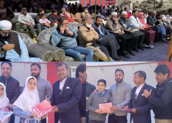 Saifi Memorial New Light School, Tangdar organized a Sirat conference