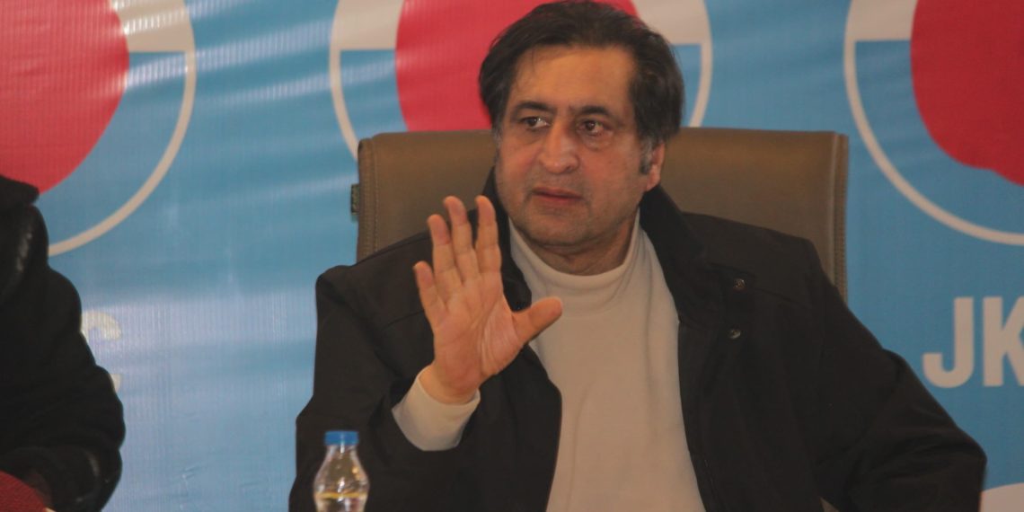 Sajad Lone expresses grief over Karnah road Accident