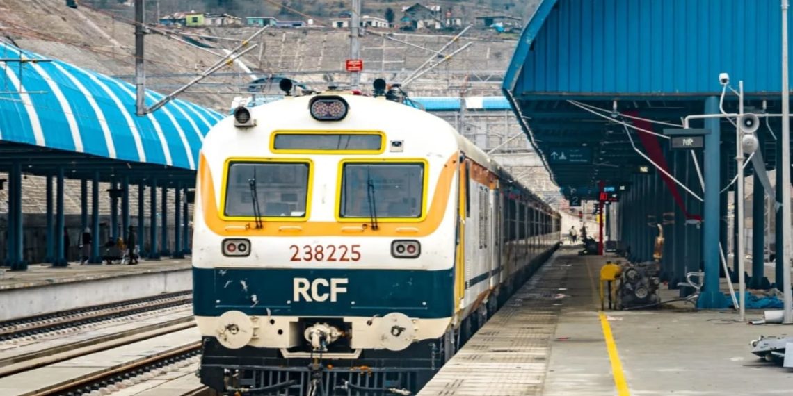 Jammu- Srinagar Rail Link Ready by June this Year