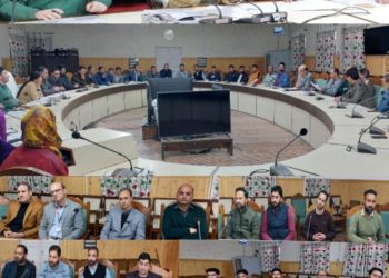 DC Kupwara reviews progress of ABPS under MGNREGA