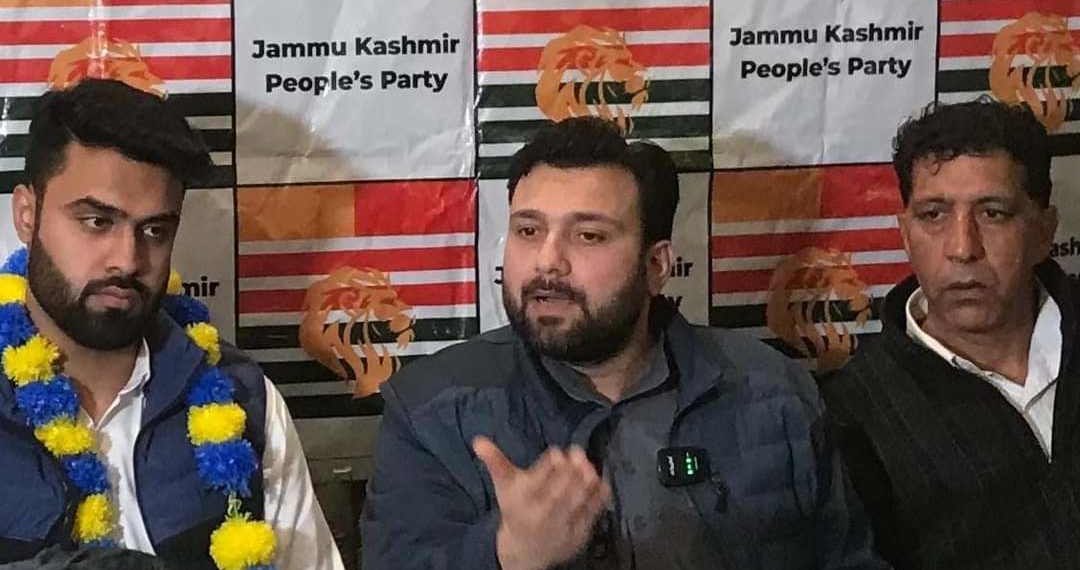 JK People’s Party Chief Sheeban Ashai announces his candidature for Srinagar Lok Sabha