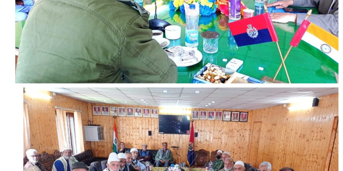 SSP Ganderbal hold meeting with retired police personnel at DPL Ganderbal
