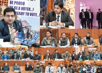 Lok Sabha Elections 2024   Expenditure Observer for Srinagar PC visits Shopian