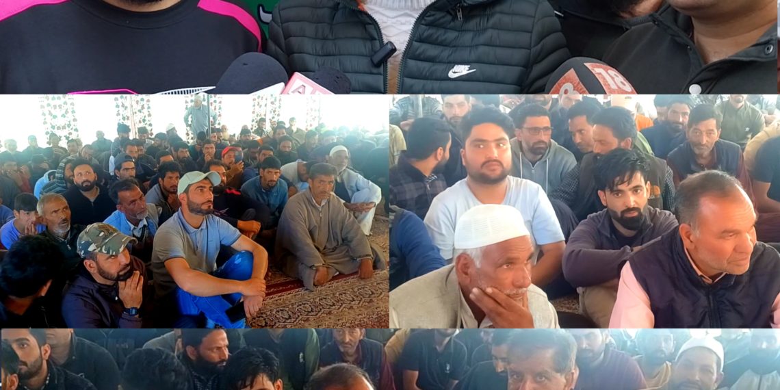 DDC Safapora announces his support to PDP’s Waheed Ur Rehman Parra for upcoming LS elections in Srinagar Constituency