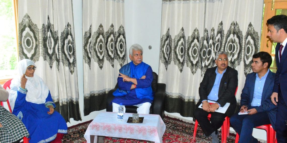 Lt Governor meets family members of the victims of Srinagar Boat Tragedy