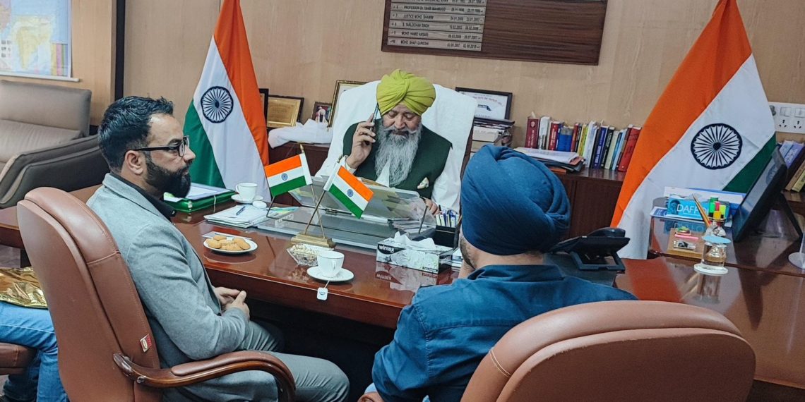Prominent Social and Political Activist Dr. Touseef Ahmed Meets with Shri Iqbal Singh Lalpura, Chairman of the National Commission for Minorities