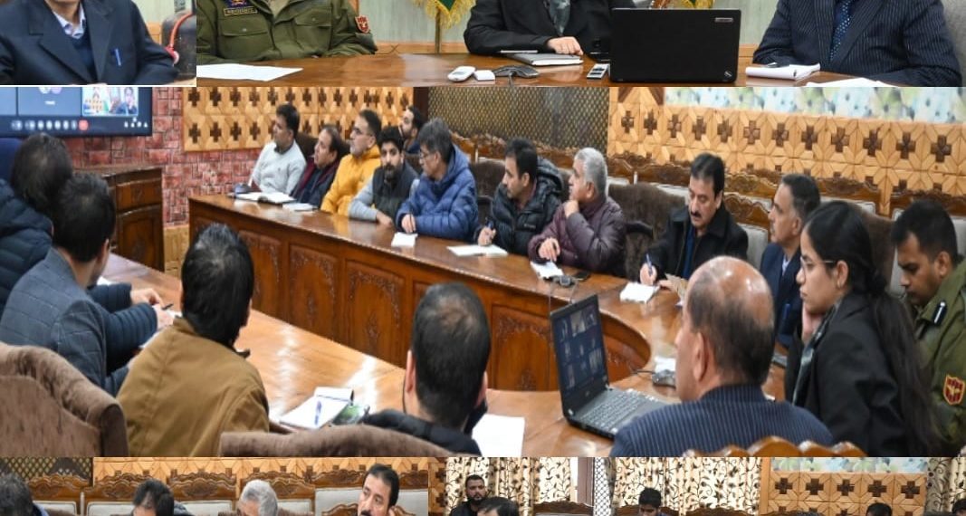 DC Kupwara reviews status of rescue & evacuation operation, restoration of essential services