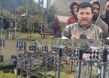 Sadhna Top Road Closure Leaves 2 Dead Bodies and 2 Baratis Stranded at Kupwara.