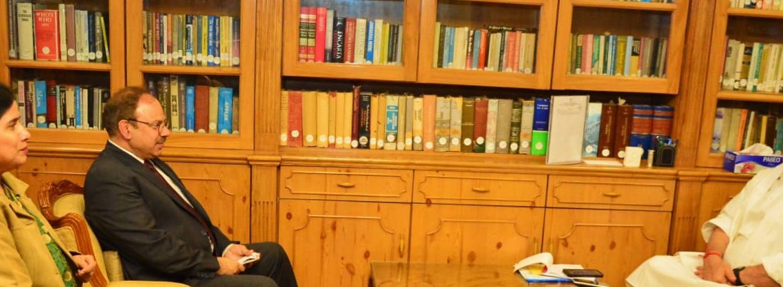 Dr. Sunchu Glory today called on Lieutenant Governor Shri Manoj Sinha at Raj Bhawan.