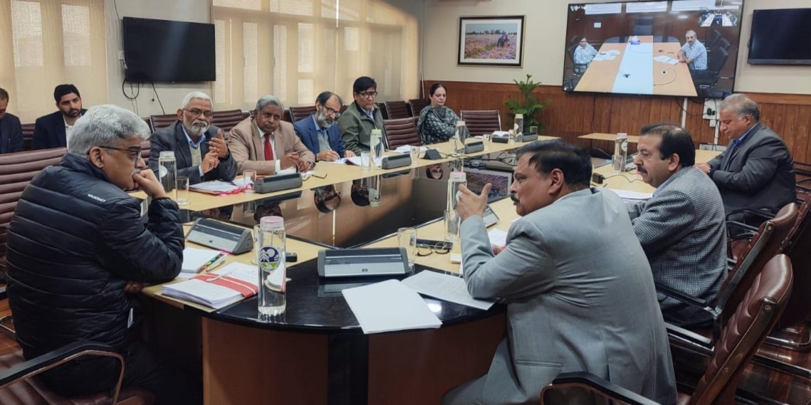 Chief Secretary assesses issues of Cluster Universities Jammu, Srinagar