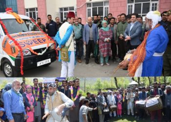 Hanste Hanste- Voter Awareness  Kashmiri Folk Theatre- Band Peathar & Ladishah bring voter awareness to every nook & corner of Kulgam