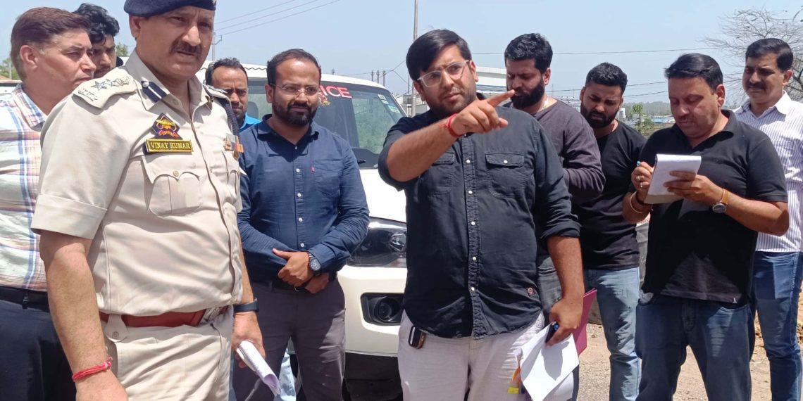DC Samba inspects condition of National Highway