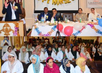Dr Abid addresses International Nurses Day event  at GMC Srinagar