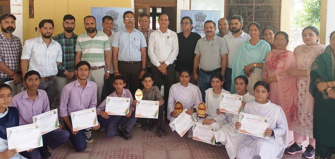 Nasha Mukti Bharat  Students vow to fight drug menace as DIPR hosts symposium at GHSS Pouni students