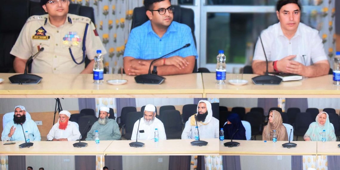 DC flags off 32 Haj Pilgrims from Samba