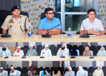 DC flags off 32 Haj Pilgrims from Samba