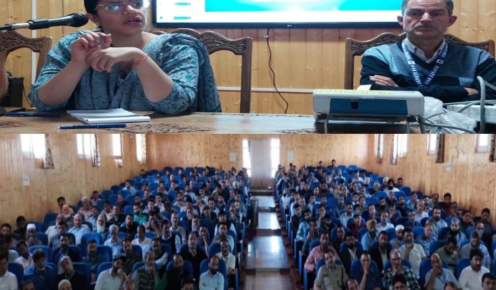 Lok Sabha Election 2024 DEO Kupwara presides over training programme for Sector, Zonal Magistrates