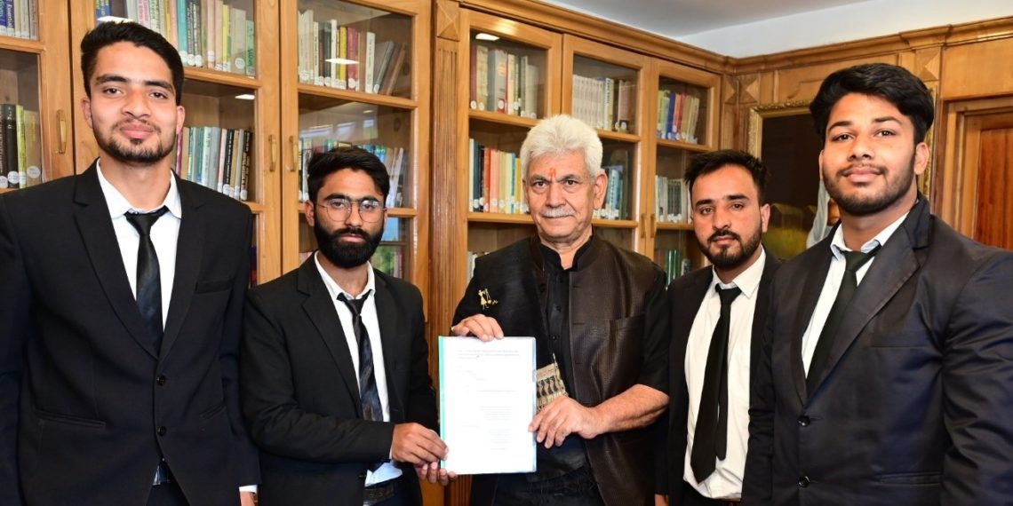 Representatives of Youth Convention J&K headed by its President today called on Lieutenant Governor Shri Manoj Sinha at Raj Bhawan