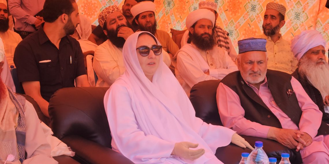 J&K Waqf Board organises Ulema Conference in  Shahdara Sharif