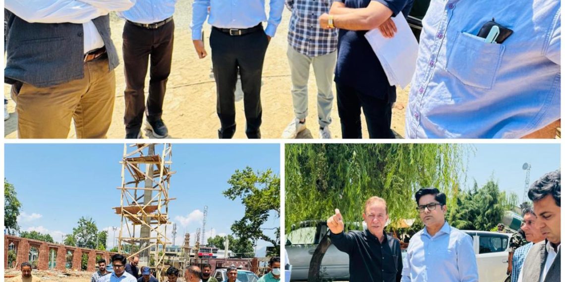 CEO SSCL reviews progress of ongoing projects in Srinagar