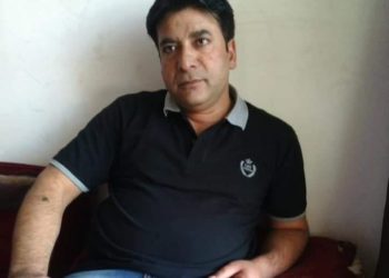 EO Municipal Committee Uri Peerzada Shakeel Shaheen Shah Dies of ‘Heart Attack’