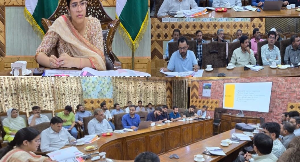 DC reviews functioning of Education department in Kupwara