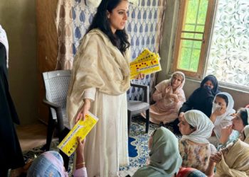 Rouble Nagi Art Foundation Conducted Women Empowerment Workshop and Menstrual Hygiene Drive in North Kashmir’s Sopore