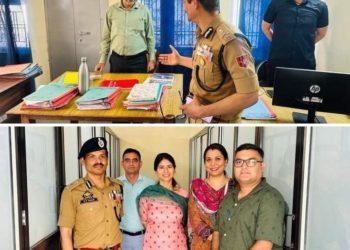 DGP J&K makes surprise visit to SIA Jammu; Reviews its working and interacts with officials