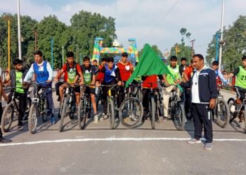 Hundreds of South Kashmir Students Showcase Sporting Spirit at Sports Department’s Cycle Race