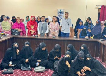 Rouble Nagi Art Foundation Hosted Women Empowerment and Menstrual Hygiene Program with Anganwadi, Aasha Workers and young college Girls in Ananthag, kashmir