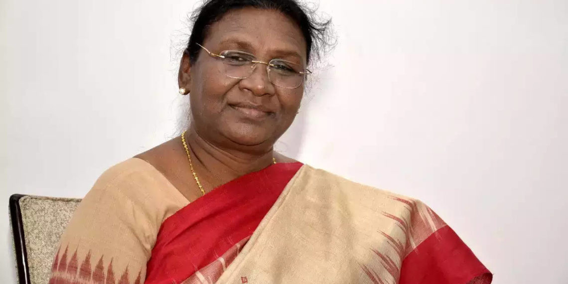 Anguished by terror attack on bus in J-K, nation stands with victims’ families: Prez Murmu