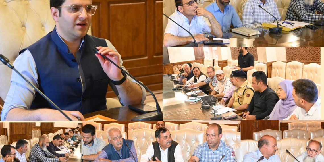 DC Kulgam reviews arrangements for Mela Kheer Bhawani