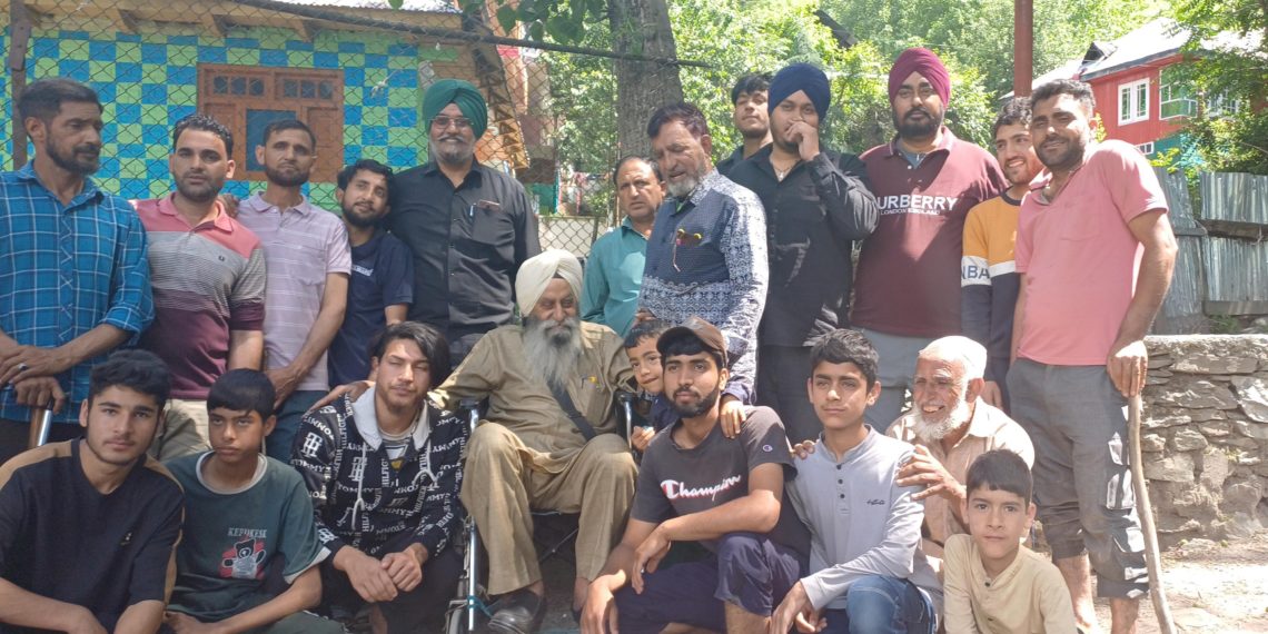 Bridging Time and Faith: Sikh Veteran’s 53-Year Journey Back to Tangdar Shrine