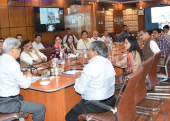 CS reviews progress on JK Samadhan, Kisan Khidmat Ghar, Youth Skill App “Asks for timely roll out of Apps”