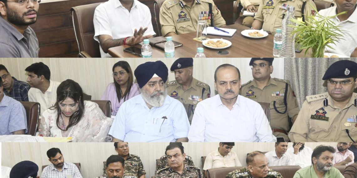 Div Com Jammu, ADGP visit Yatri Niwas Bhagwati Nagar to review preparations for Shri Amarnathji Yatra 2024
