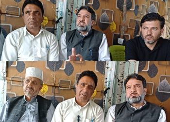 Apni Party Leaders Address High Electricity Bills in Tangdar Karnah