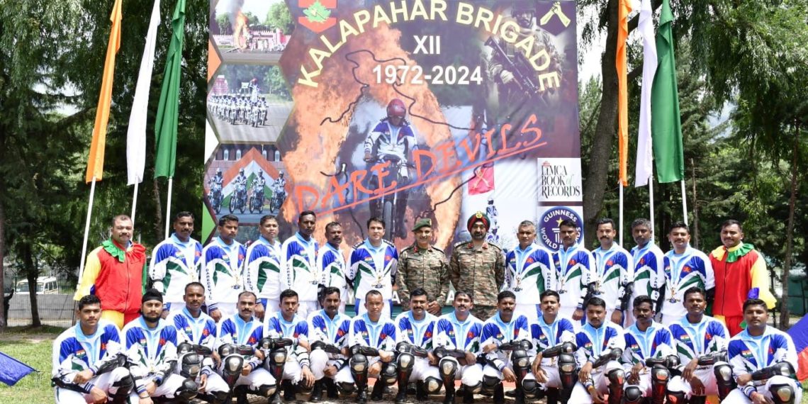 INDIAN ARMY ‘DARE DEVILS’ MOTORCYCLE RIDERS TEAM PERFORMS AT KALAPAHAR GROUND IN URI