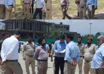 Transport Commissioner visits Anantnag, reviews transport services in district